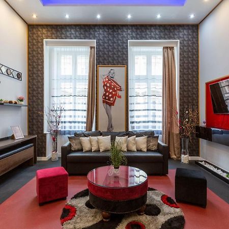 Exclusive Marilyn Apartment In The Heart Of Boedapest Buitenkant foto
