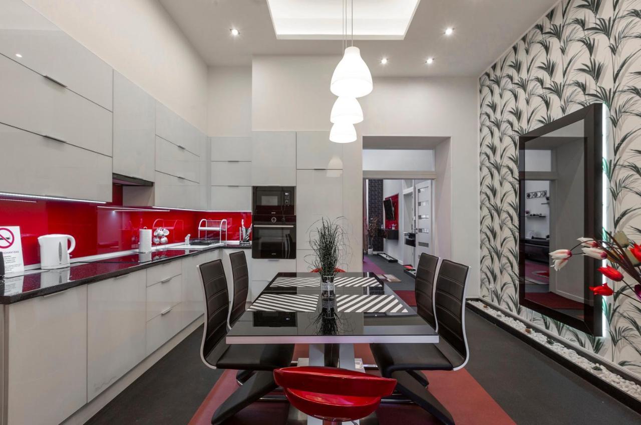 Exclusive Marilyn Apartment In The Heart Of Boedapest Buitenkant foto