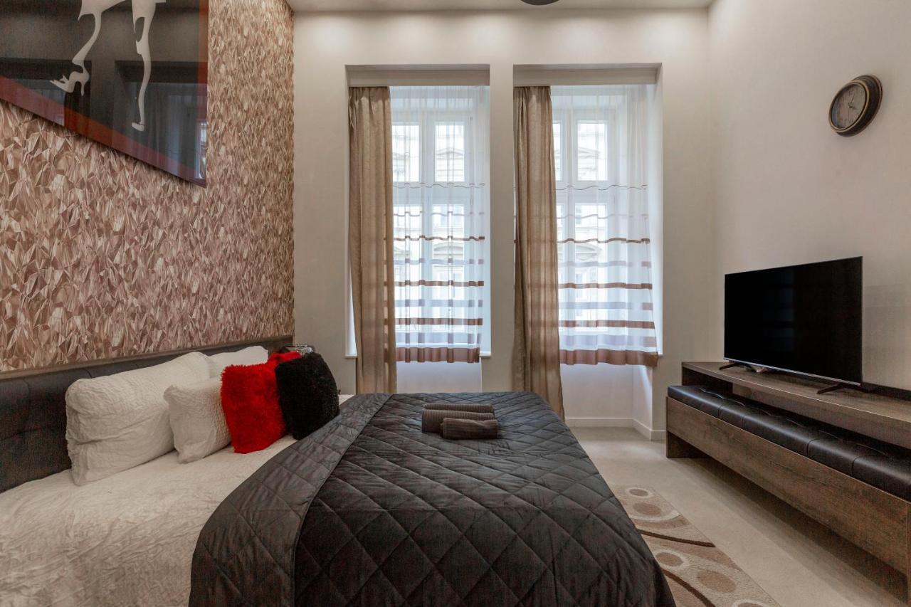 Exclusive Marilyn Apartment In The Heart Of Boedapest Buitenkant foto