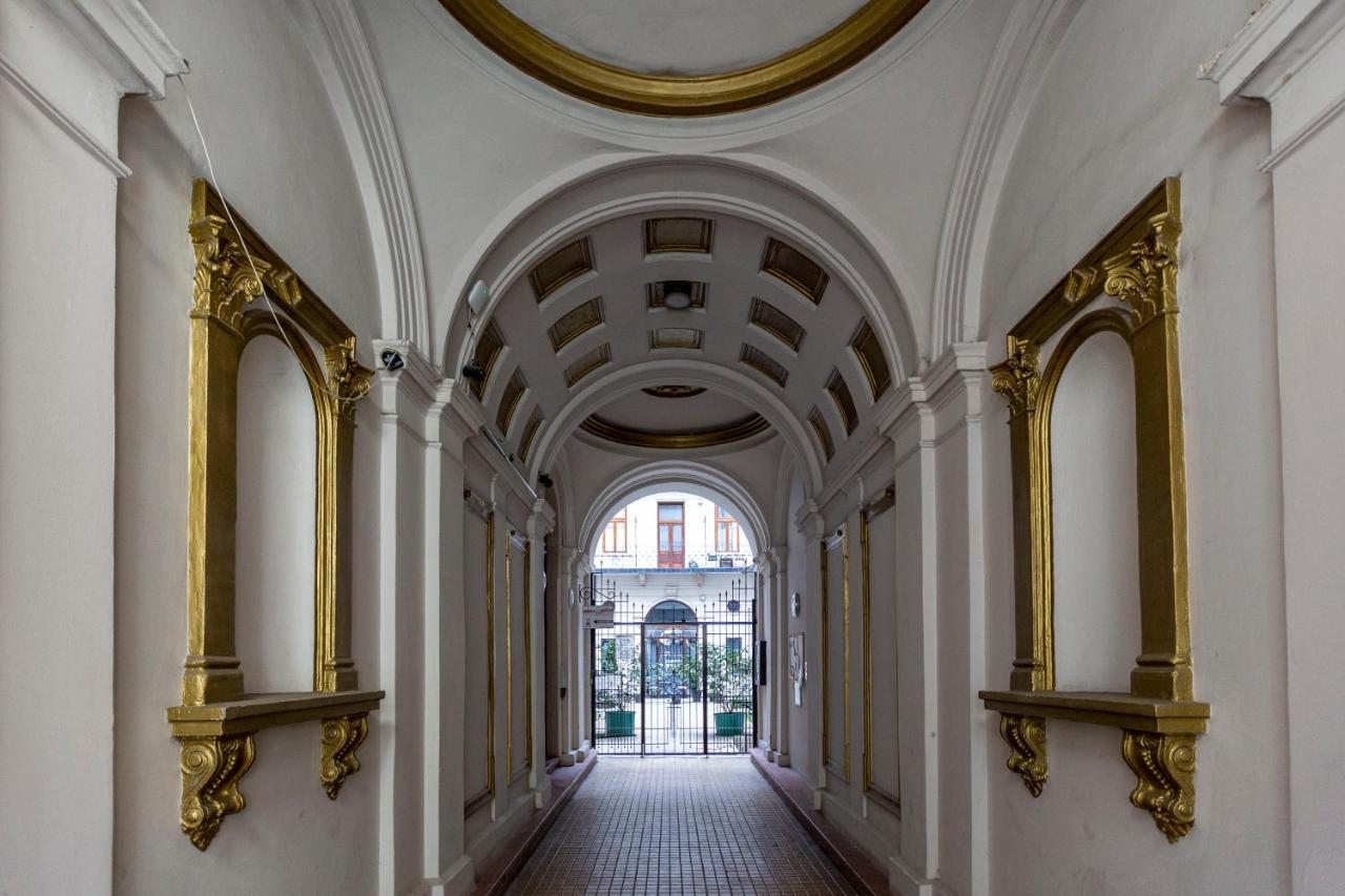 Exclusive Marilyn Apartment In The Heart Of Boedapest Buitenkant foto