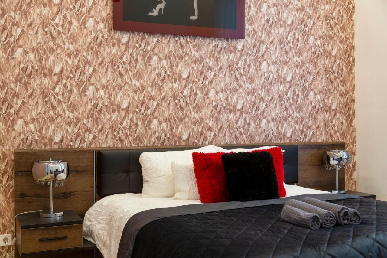 Exclusive Marilyn Apartment In The Heart Of Boedapest Buitenkant foto